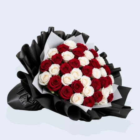 30 White & Red Bouquet