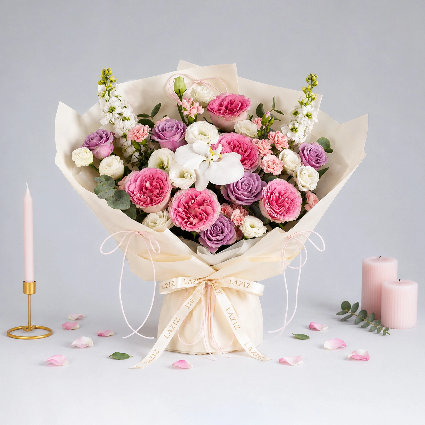 Premium Flowers Bouquet 16